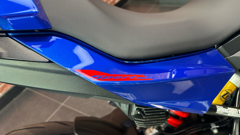 BMW F900 R (25MY)